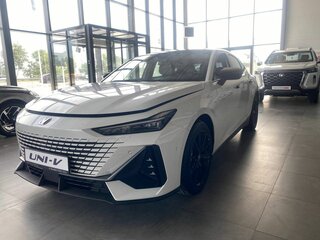 2024 Changan UNI-V I, белый, 3329900 рублей, вид 5