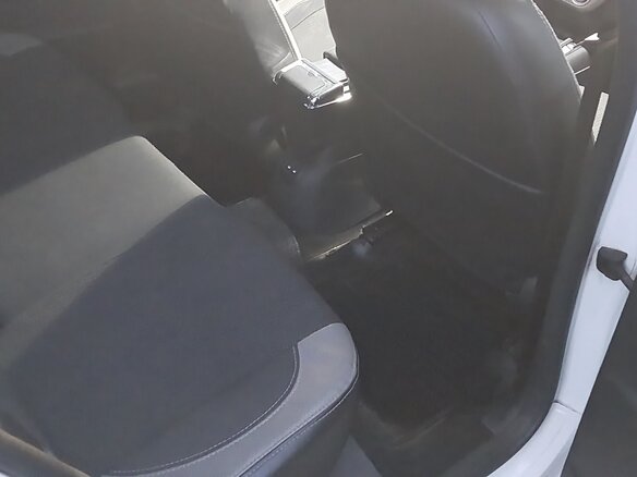 2013 Peugeot 301 I, белый, 750000 рублей - вид 6