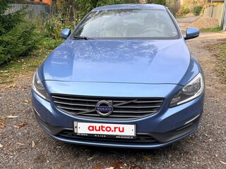 2014 Volvo S60 II Рестайлинг, голубой, 1750000 рублей, вид 2