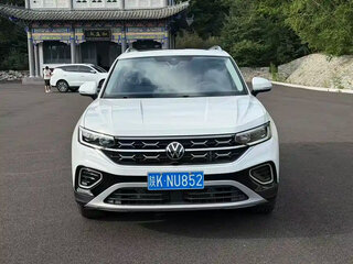 2022 Volkswagen Tayron I, белый, 3100000 рублей, вид 2