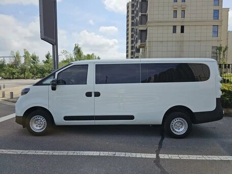 2025 Maxus Dana V1 42kWh, белый, 1550000 рублей, вид 4
