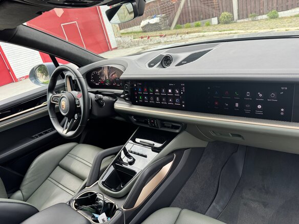 2023 Porsche Cayenne E-Hybrid III Рестайлинг, серый, 16499990 рублей - вид 13