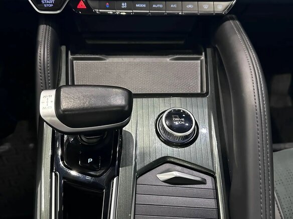 2023 Geely Monjaro I, синий, 2390000 рублей - вид 22