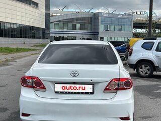 2012 Toyota Corolla X (E140, E150) Рестайлинг, белый, 750000 рублей, вид 3