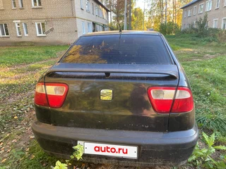 2000 SEAT Cordoba I Рестайлинг, чёрный, 200000 рублей, вид 2