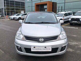 2013 Nissan Tiida I Рестайлинг, серебристый, 599000 рублей, вид 2