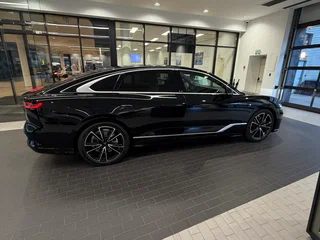 2026 Voyah Passion EVR I, чёрный, 4999999 рублей, вид 3