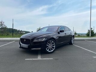 2019 Jaguar XF II, пурпурный, 3100000 рублей, вид 1