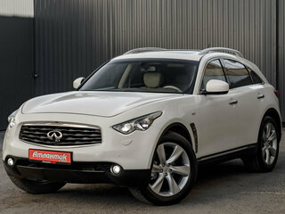2009 Infiniti FX35 II (S51), белый, 1550000 рублей, вид 1