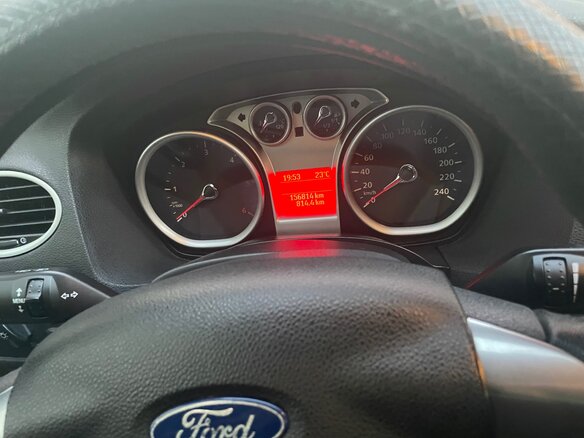 2011 Ford Focus II Рестайлинг, чёрный, 655000 рублей - вид 12