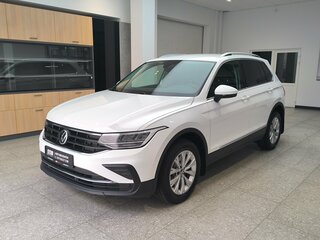 2020 Volkswagen Tiguan II Рестайлинг, белый, 3150000 рублей, вид 1