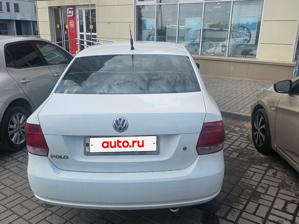 2014 Volkswagen Polo V, белый, 700000 рублей - вид 1