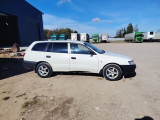 1995 Toyota Caldina I Рестайлинг, белый, 270000 рублей, вид 3
