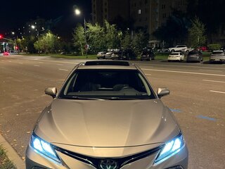 2021 Toyota Camry VIII (XV70) Рестайлинг, чёрный, 3250000 рублей, вид 5