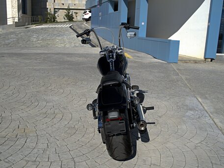 2024 Harley-Davidson Fat Boy, чёрный, 2350000 рублей, вид 4