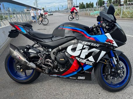 2018 Suzuki GSX-R 1000, чёрный, 1470000 рублей, вид 1