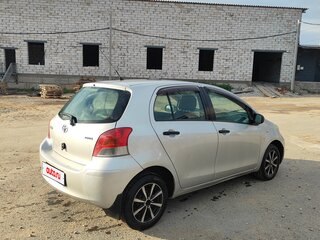 2008 Toyota Yaris II, серебристый, 525000 рублей, вид 4