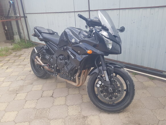 2011 Yamaha FZ1, чёрный, 680000 рублей