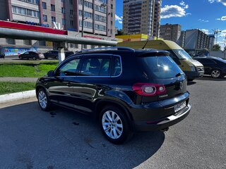 2009 Volkswagen Tiguan I, чёрный, 1100000 рублей, вид 2
