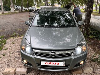 2010 Opel Astra H Рестайлинг, серый, 650000 рублей, вид 4
