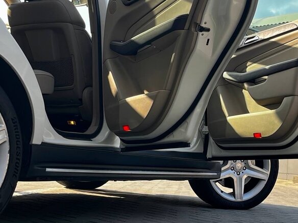 2012 Mercedes-Benz M-Класс 350 III (W166), белый, 2600000 рублей - вид 4