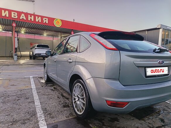 2010 Ford Focus II Рестайлинг, серый, 499000 рублей - вид 5