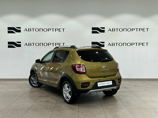 2016 Renault Sandero Stepway II, золотистый, 829000 рублей, вид 3