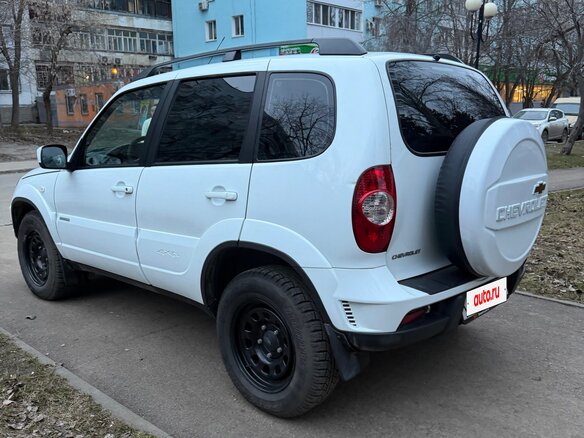2014 Chevrolet Niva I Рестайлинг, белый, 850000 рублей - вид 16