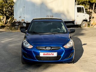 2013 Hyundai Accent IV, синий, 810000 рублей, вид 2