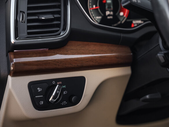 2021 Audi Q5 45 TFSI II (FY) Рестайлинг, чёрный, 3999000 рублей - вид 20