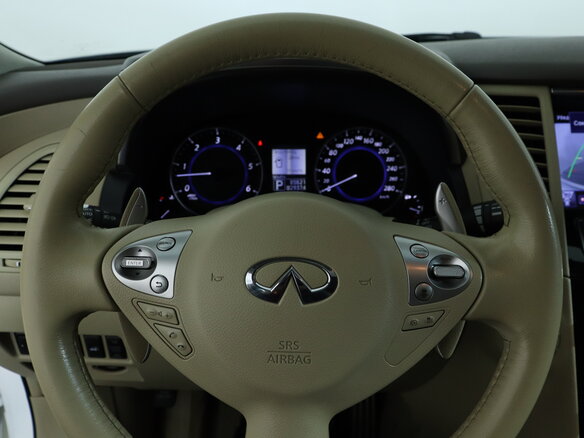 2013 Infiniti QX70, белый - вид 18