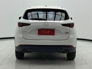 2023 Mazda CX-5 II Рестайлинг, белый, 2410000 рублей, вид 5