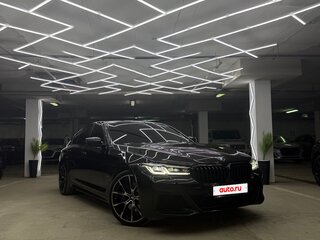 2020 BMW 5 серии 530i xDrive VII (G30/G31/G38) Рестайлинг, чёрный, 4900000 рублей, вид 3