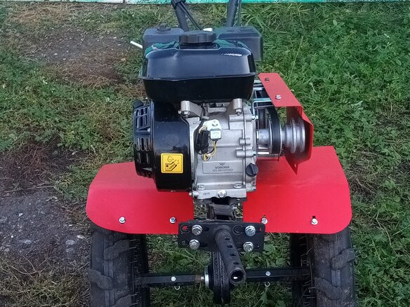 2026 JCB Fastrac, красный, 25000 рублей