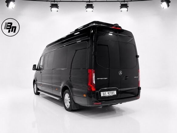 2026 Mercedes-Benz Sprinter, чёрный, 27990000 рублей - вид 4