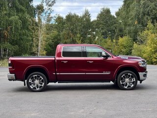 2020 Ram 1500 Crew Cab V, красный, 6800000 рублей, вид 5