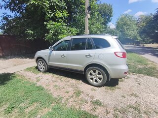 2007 Hyundai Santa Fe II, серебристый, 1100000 рублей, вид 4