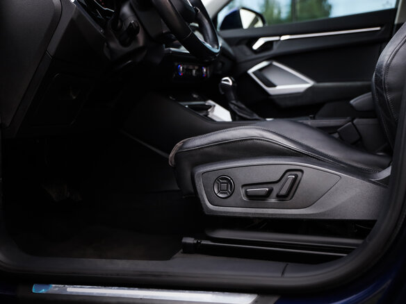 2021 Audi Q3 40 TFSI II (F3), синий, 3065565 рублей - вид 25