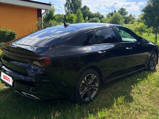 2020 Kia K5 III, чёрный, 2600000 рублей, вид 3