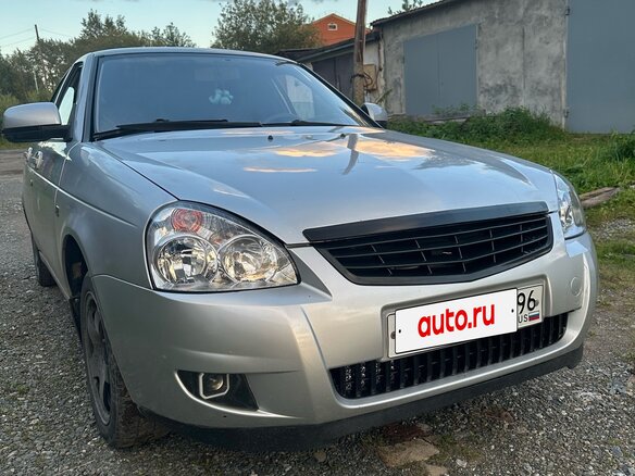 2010 Lada (ВАЗ) Priora I, серый, 440000 рублей - вид 1