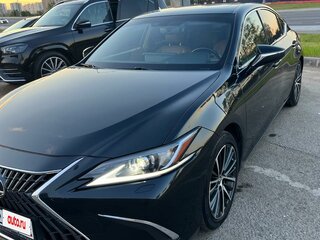 2022 Lexus ES 250 VII Рестайлинг, чёрный, 3600000 рублей, вид 1
