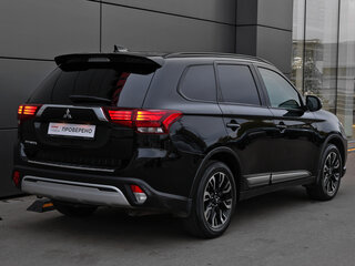 2022 Mitsubishi Outlander III Рестайлинг 3, чёрный, 2198000 рублей, вид 5