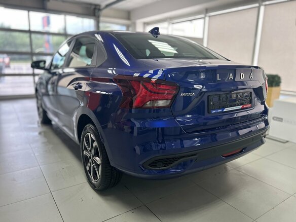 2026 Lada (ВАЗ) Iskra, синий - вид 4