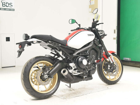2019 Yamaha XSR900, белый, 840000 рублей, вид 5