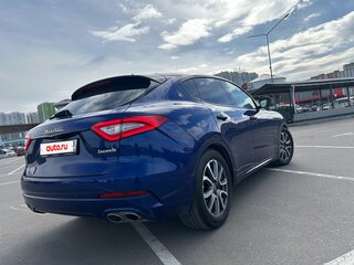 2017 Maserati Levante Diesel I, синий, 4100000 рублей, вид 3