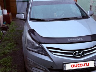 2015 Hyundai Solaris I Рестайлинг, серебристый, 870000 рублей, вид 2