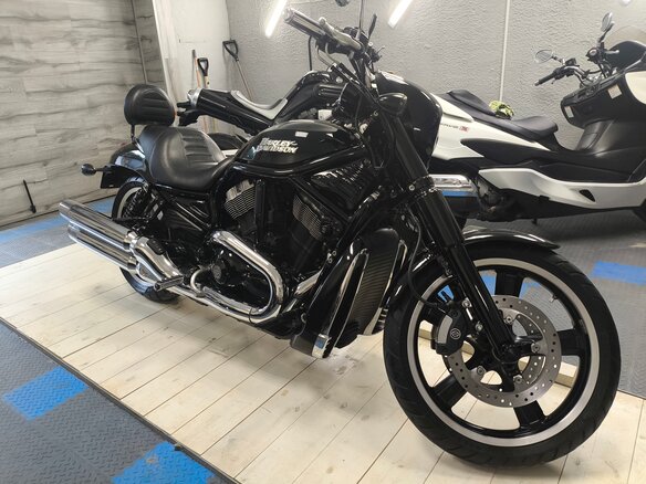 2008 Harley-Davidson V-Rod, чёрный, 907000 рублей