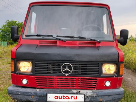1987 Mercedes-Benz T1, красный, 240000 рублей, вид 1