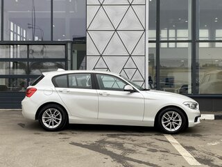 2017 BMW 1 серии 118i II (F20/F21) Рестайлинг 2, белый, 1339000 рублей, вид 4