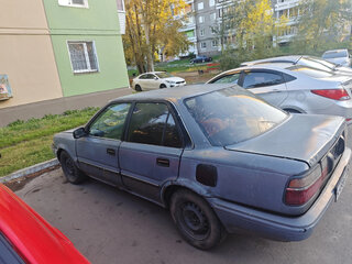 1988 Toyota Corolla VI (E90), серый, 100000 рублей, вид 3